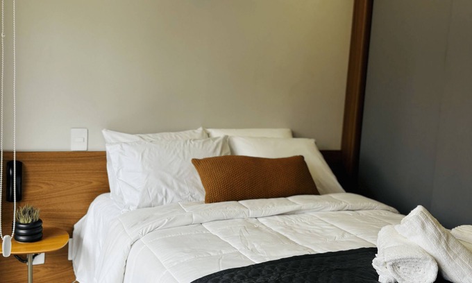 Zona Leste Apartment | Studio AF808