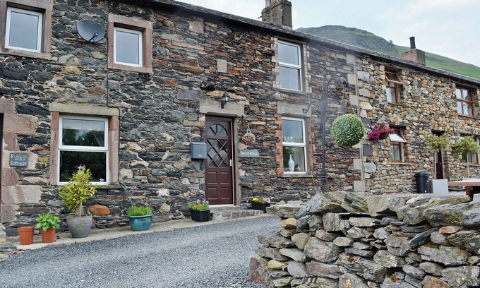 Scales Cottage | Brackendale Cottage - UK1335