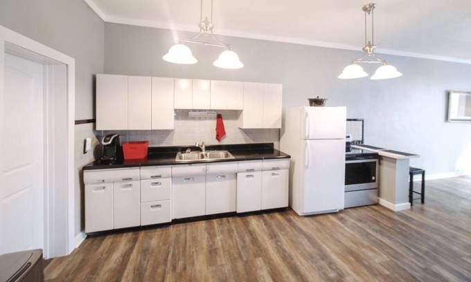 Chariton House | Braden Place