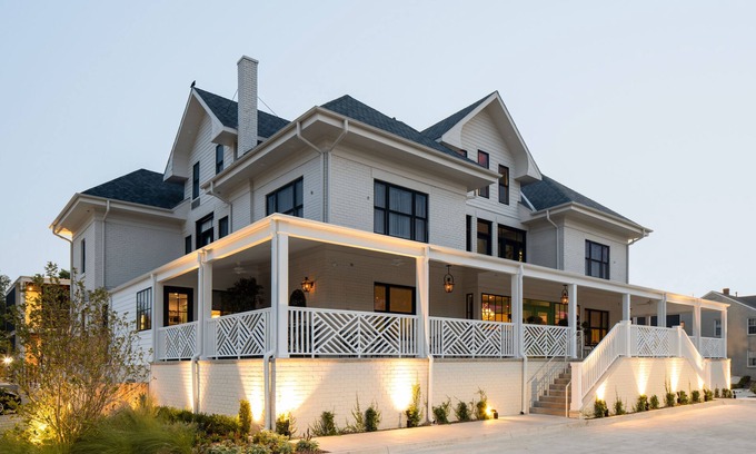 Central Oklahoma City Hotel | Bradford House, Oklahoma City North, a Member of Design Hotels