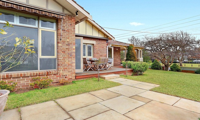 Bowral House | 'Bradman Views' Bowral