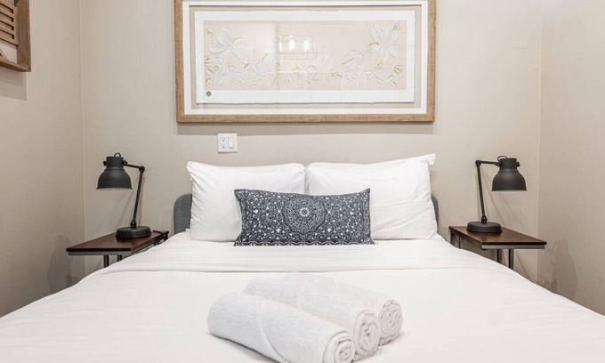 Stratford Apartment | Bradshaw Lofts: The Tapestry