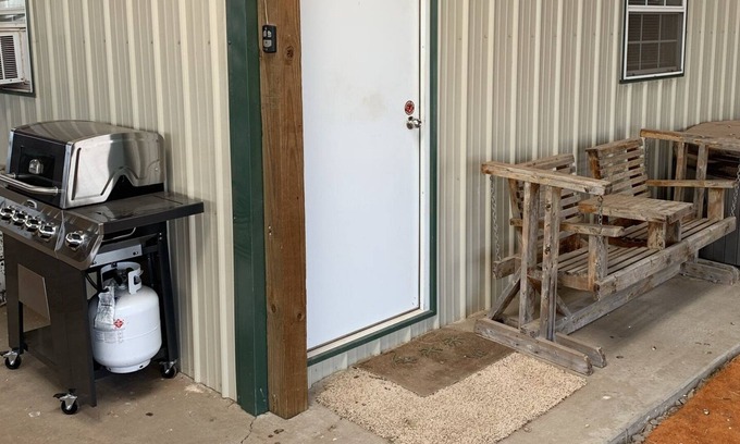 Dewey County House | Brae Ranch - Getaway & Enjoy The Outdoors