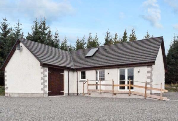 Loch Ness House | Braewood