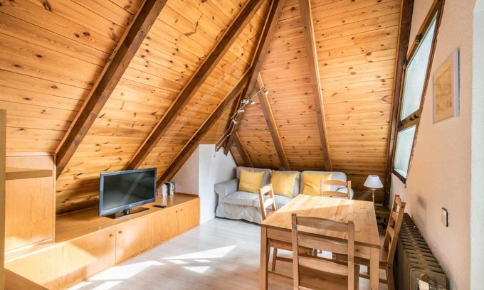 Garos Apartment | Brahets by SeaMount Rentals