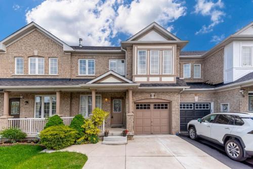 Brampton House | Brampton Retreat - Quiet 2BR Residential Area