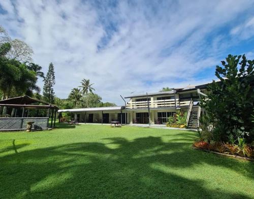 Bramston Beach Hotel | Bramston beach resort