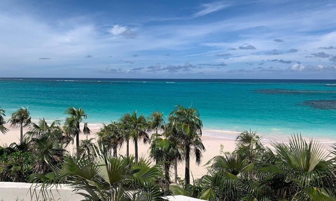 Governor's Harbour House | Brand New 10-BR Beachfront Compound w/Pool on Bank