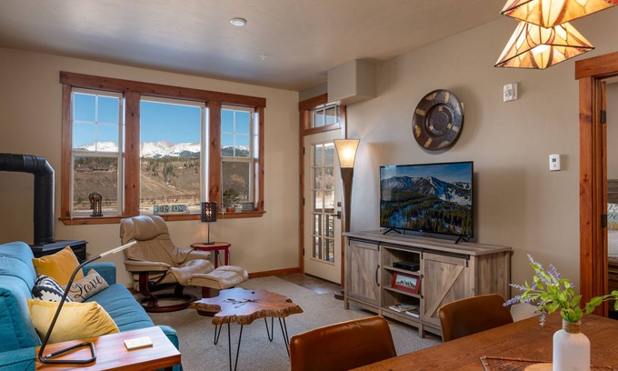 Fraser Condo | Brand New! 2 Bed 2 Bath Condo - Absolutely Gorgeous!