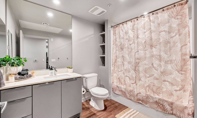 Tustin Apartment | BRAND NEW! 2BR Apt near Disney and SNA! Pool & Gymn