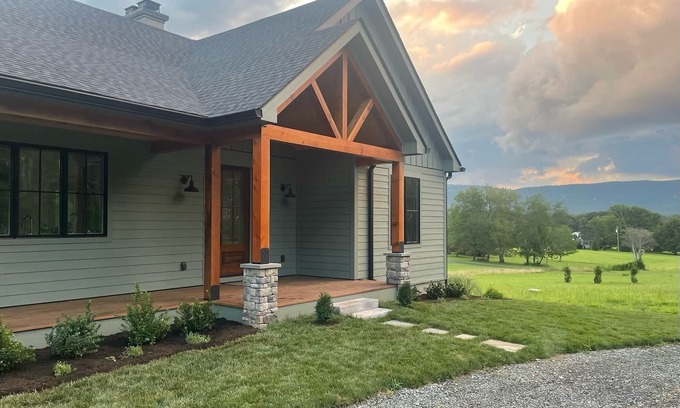 Afton House | Brand new 3-bedroom house at the base of the Blue Ridge Mountains