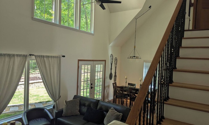 Gainesville House | Brand new 3BR home on 10 wooded acres near Lake Lanier