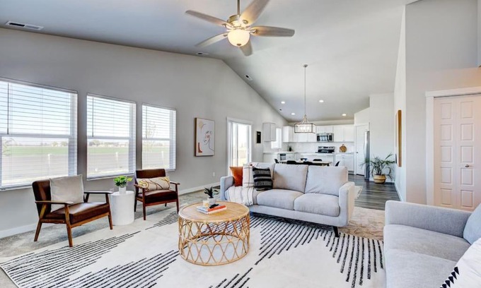 Meridian House | BRAND NEW 4-BDRM HOME Farmhouse at Grand Rapids