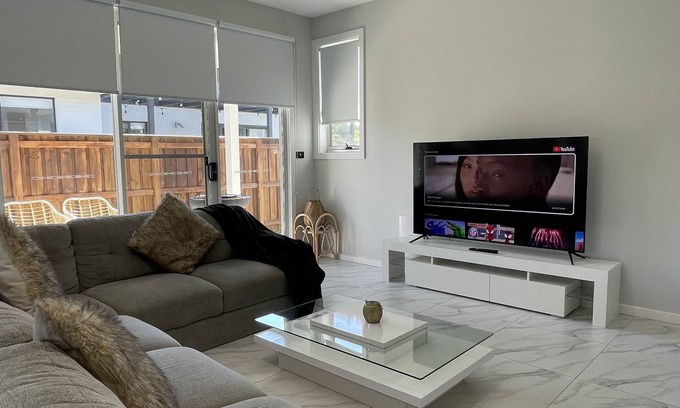Redhead House | Brand new 5 star category home at RedHead beach