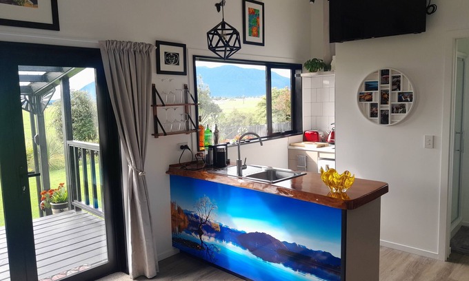 Hari Hari Cabin | Brand new accomodation for two.