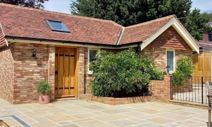 Horndean House | Brand new annexe on border of the Southdowns.