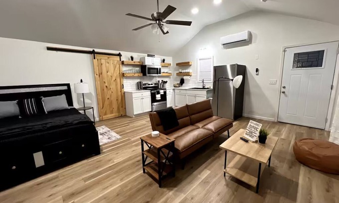 Tulsa House | Brand New Bungalow w/Amenities