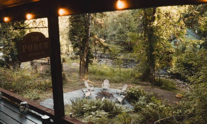 Paradise Estates Cabin | Brand New Cabin on Big Creek 5 mi to Mt Rainier NP