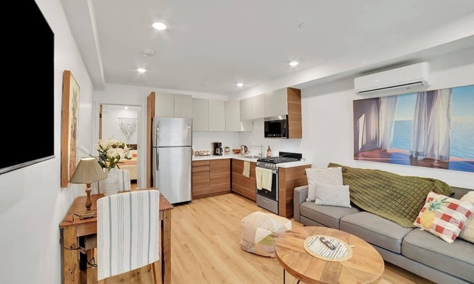 Sherman Oaks Apartment | BRAND-NEW Chic Nest in a prime location