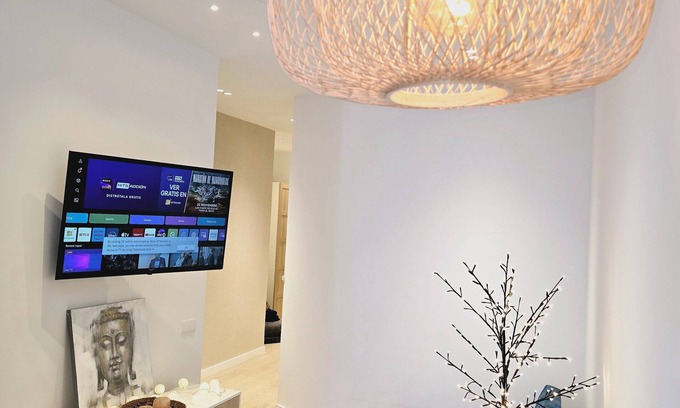 Aiora Apartment | Brand New! Clean & close to everything! Fast WiFi