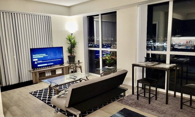 Islington - City Centre West Apartment | Brand New condo - 2bed/2bath suite - Unobstructed views of Downtown Toronto