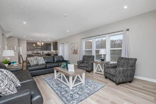Morrow House | Brand new construction in well-kept HOA community