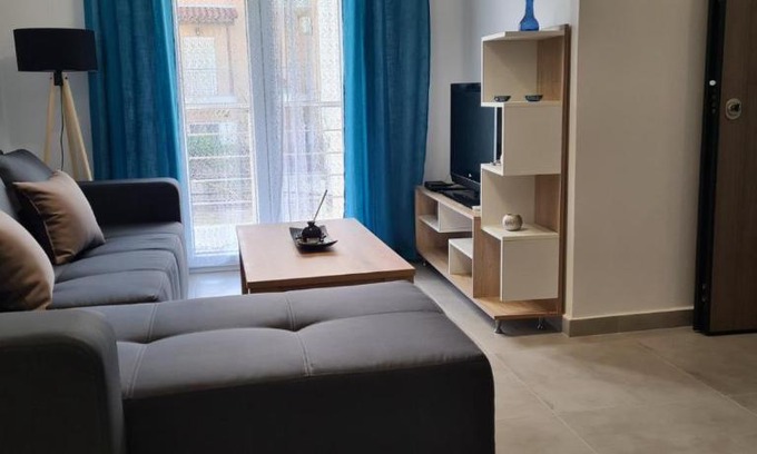 Karlovassi Apartment | Brand new cozy apartment