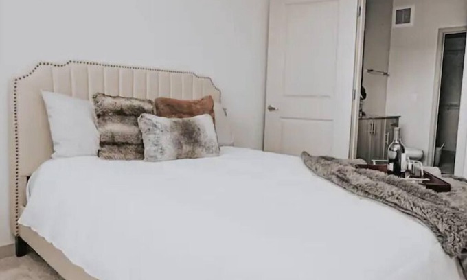 Northlake Apartment | Brand New Cozy Simple comfort