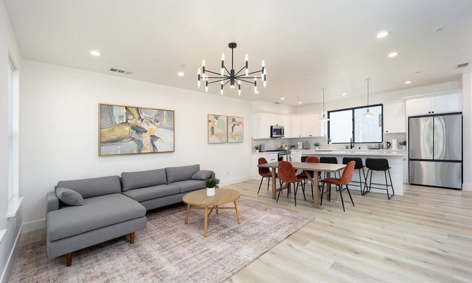 Land Park House | Brand New Downtown 3BR Condo - Walk to Everything!