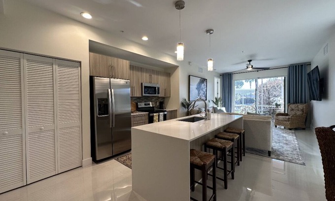 Majestic Palms Condo | Brand new fully furnished condo just minutes from Sanibel/Captiva beaches!