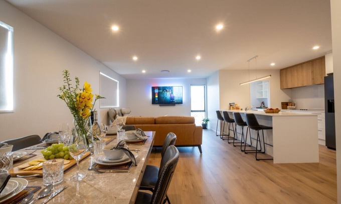 Prebbleton House | Brand New | Games Room | Walking distance to shops