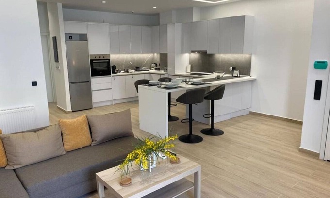Marousi Apartment | Brand New Garden Apartment