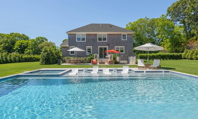 East Quogue House | Brand New Hamptons beach house 2 minutes walk to EQ village w/gunite pool & spa