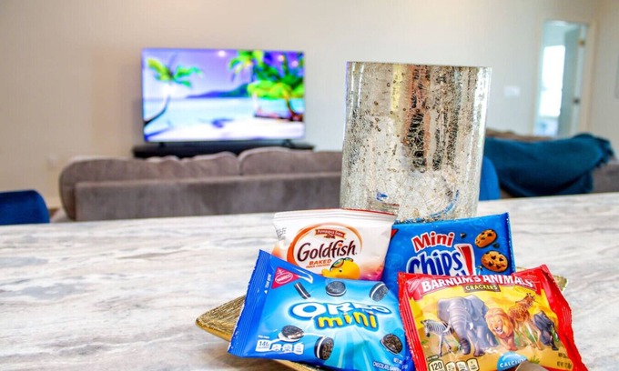 Lakeland House | Brand New Home w/King Bed