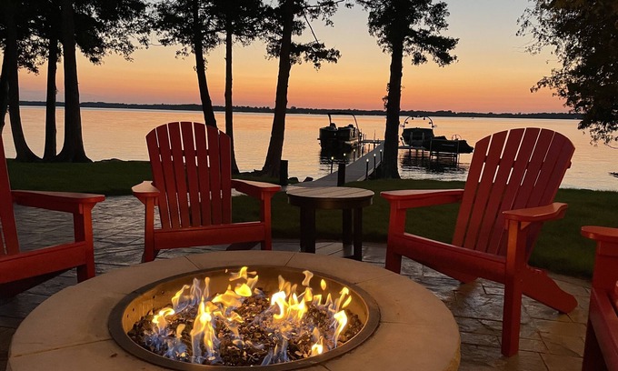 Rapid City House | BRAND NEW LISTING! Stunning Elk Lake Get Away