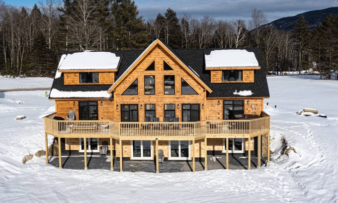 South Londonderry House | Brand New Log Home with Stunning Stratton Views!!!