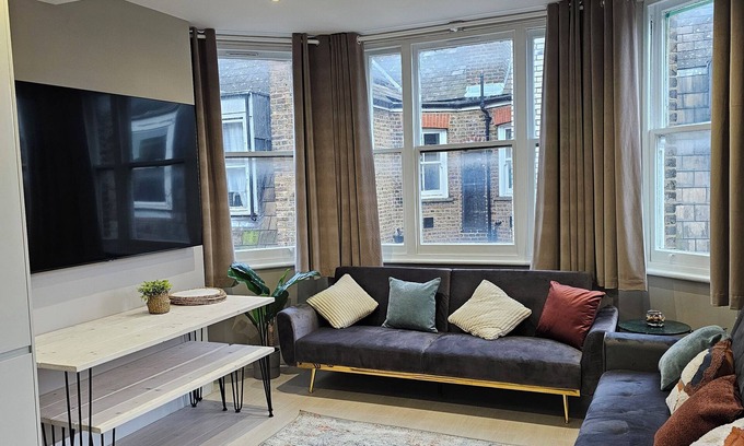 West Kensington Apartment | Brand New London flat. One minute walk from West Kensington Underground Station