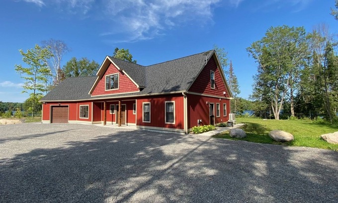 Unorganized Centre Parry Sound House | Brand New Luxury Cottage on Deer Lake near South River/Parry Sound District