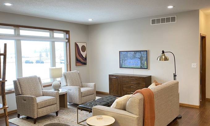 Rochester House | Brand New Luxury Home 4bed/3bath