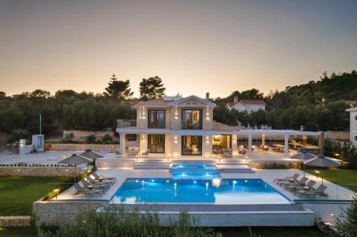 Pesada Villa | Brand new luxury Villa - Marie's Happy Place