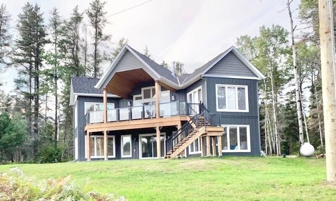 Timiskaming District Cottage | Brand new luxury waterfront cottage