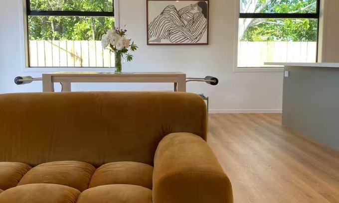 Invercargill House | Brand new on ArthurnEntire home in Invercargill