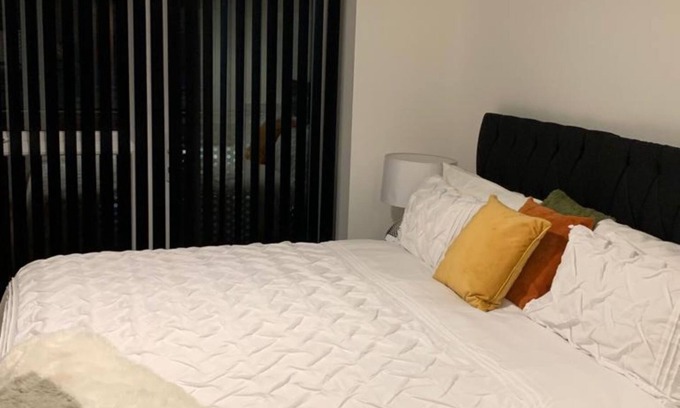 West Thurrock Apartment | Brand New One Bed Luxury Flat No Parties No Events