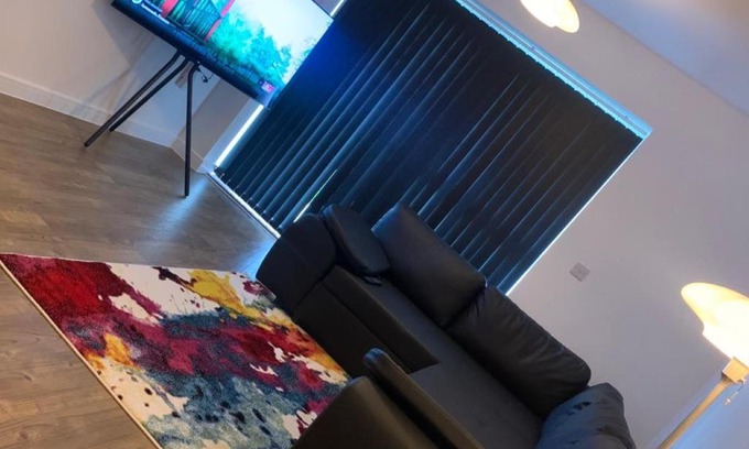 West Thurrock Apartment | Brand New Posh 1 Bed Lakeside Flat No parties No Events