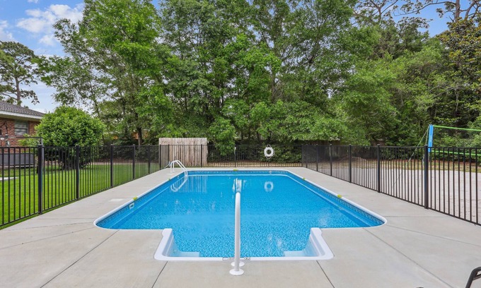 Northeast Pensacola House | Brand New Private Pool | Huge Open Lot |Corn Hole and Volleyball |Convenient to Airport and Shopping