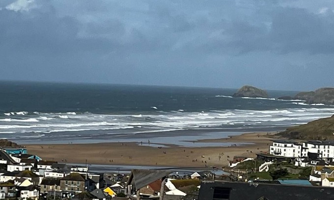Perranporth House | Brand New property , Stunning Sea Views , beautifully furnished