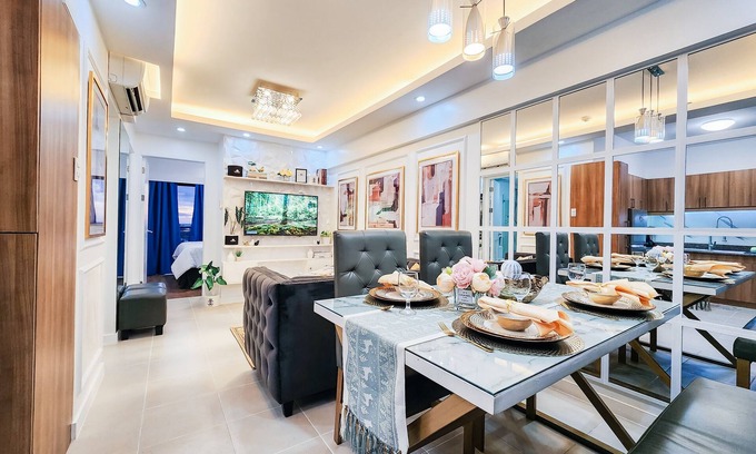Paranaque Condo | BRAND New Reina Suites 2BR,200 Mbps Fast Internet,Swimming Pool+Airport Shuttle