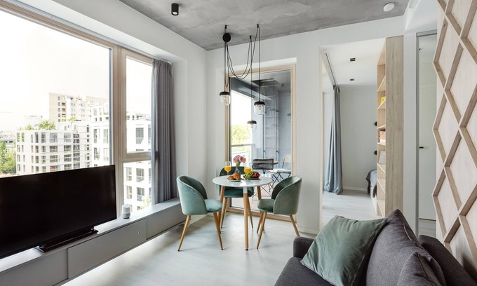 Business District Apartment | Brand New Smart House City Center
