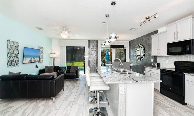 Cypress Pointe House | BRAND NEW TO RENTAL MARKET - STUNNING SOUTH FACING 4 BED/3.5 BATH HOME