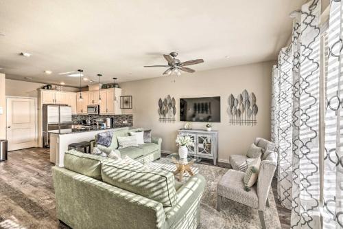 Denton House | Brand-New Townhome Near UNTandTWU and The Square!